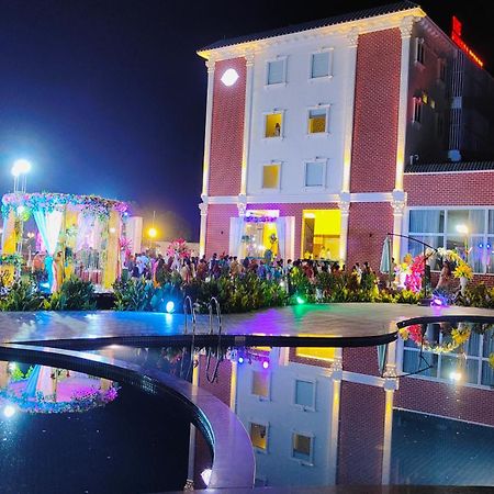 The Kamoda Resort Ambikapur Екстер'єр фото